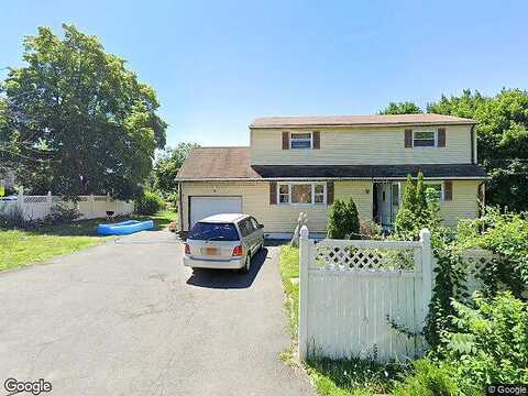 White, SPRING VALLEY, NY 10977