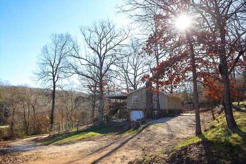 7625 Cottonwood Road, Harrison, AR 72601