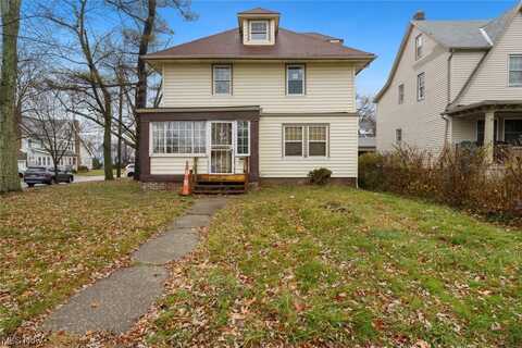 3331 Cedarbrook Road, Cleveland Heights, OH 44118
