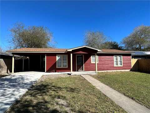 1302 N Hackberry St, Beeville, TX 78102