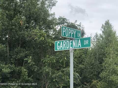 511 Poppy Drive, Moosic, PA 18507