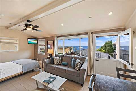 729 Gaviota Drive, Laguna Beach, CA 92651