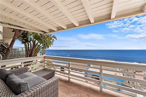 689 Sleepy Hollow Lane, Laguna Beach, CA 92651