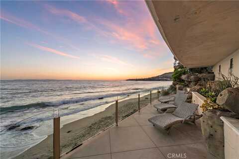 683 Sleepy Hollow Lane, Laguna Beach, CA 92651