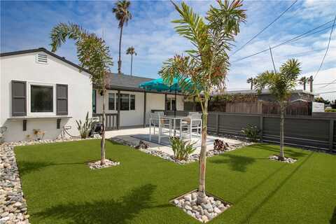 205 Godfrey Street, Oceanside, CA 92054