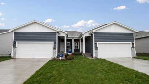 4735 172nd St, URBANDALE, IA 50323