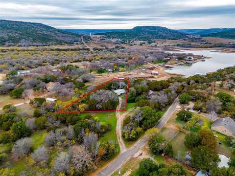 61 Long Drive, Palo Pinto, TX 76484