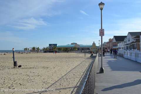 900 Ocean Avenue, Point Pleasant Beach, NJ 08742