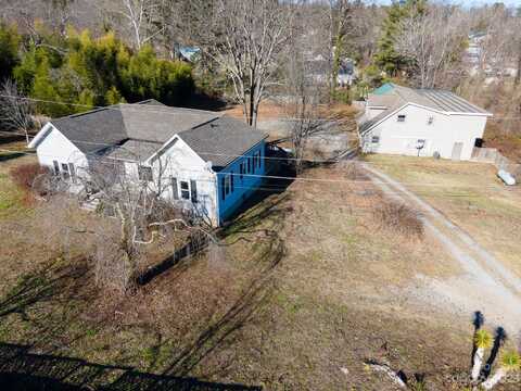 14 & 16 Rosebud Lane, Hendersonville, NC 28739