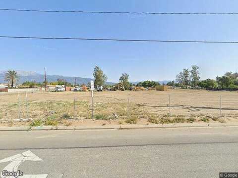 Merrill, FONTANA, CA 92335