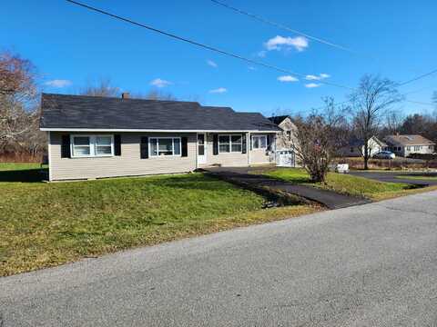 12 Station Street, Stockton Springs, ME 04981