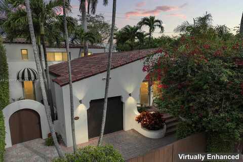 729 Espanola Way, Miami Beach, FL 33139