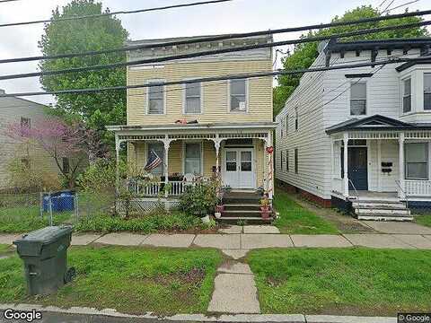 Vliet, COHOES, NY 12047