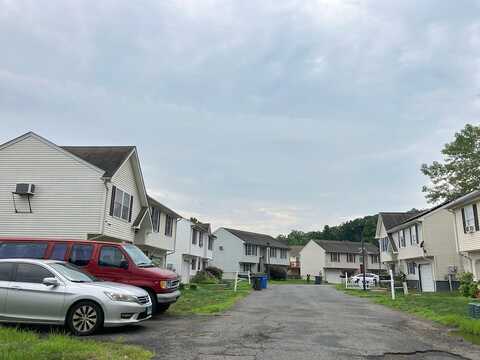Gaines, HARTFORD, CT 06120