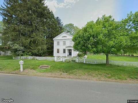 End, PLANTSVILLE, CT 06479