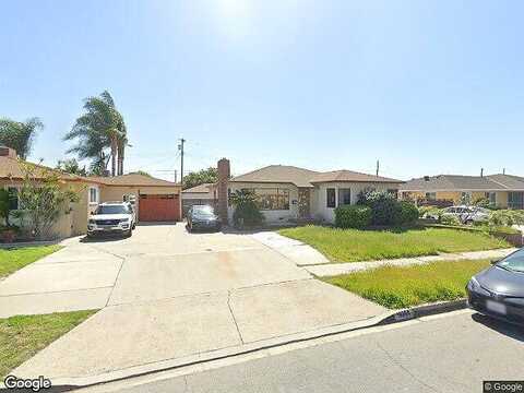 Oak, BELLFLOWER, CA 90706