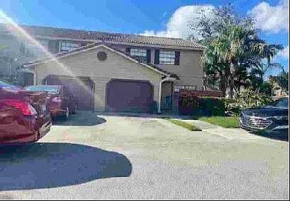 Vineyard Lake, PLANTATION, FL 33324