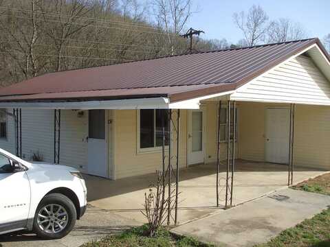 138 Travis Drive, Thelma, KY 41260