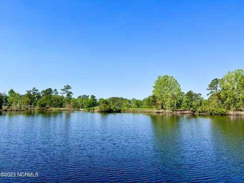 152 Coventry Court, New Bern, NC 28562