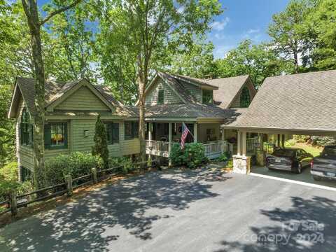 377 Hawk Mountain Road, Lake Toxaway, NC 28747