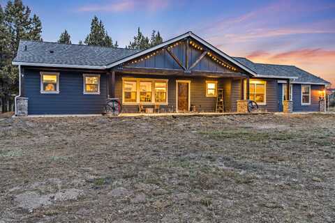 6811 SE Riverdance Road, Prineville, OR 97754