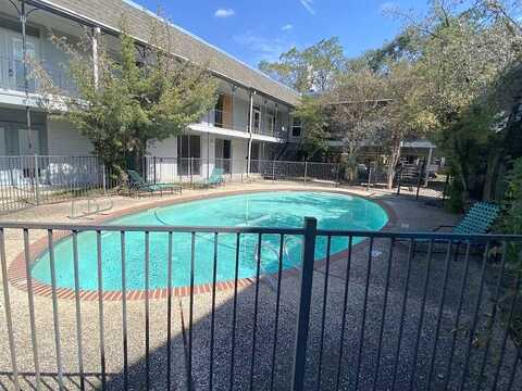 Yorktown, HOUSTON, TX 77056