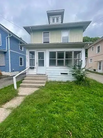 Maplewood, LANSING, MI 48910