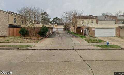 Lost Forest Dr, Houston, TX 77092