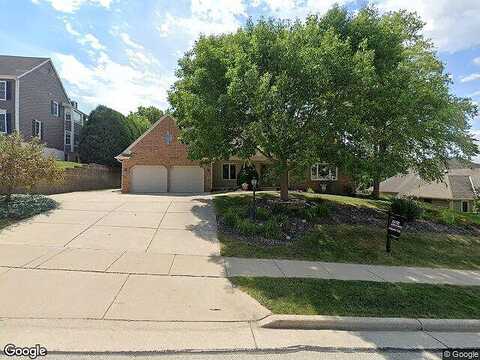 Legend Hill, WAUKESHA, WI 53189