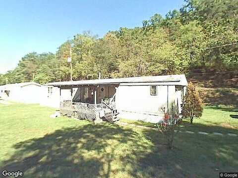 White Oak Dr, ONA, WV 25545