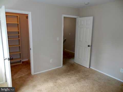 Huntington, MOUNT LAUREL, NJ 08054