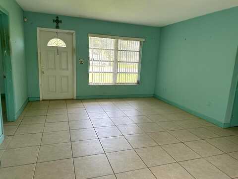 5Th, BELLE GLADE, FL 33430