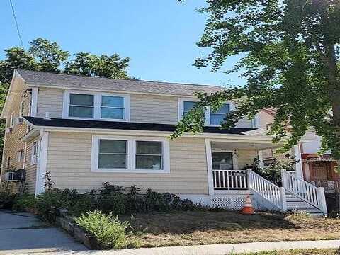 203Rd St, Hollis, NY 11423