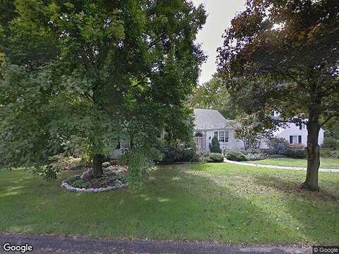 Maplewood Drive, Beartown, PA 15009