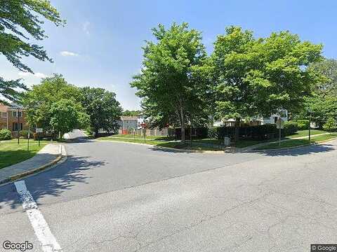 Castleton, UPPER MARLBORO, MD 20774