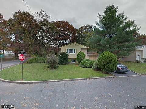 Roosevelt, GREENLAWN, NY 11740