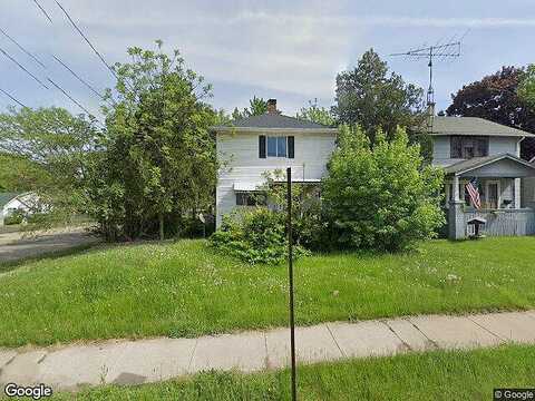 E Mt Morris St, Mount Morris, MI 48458