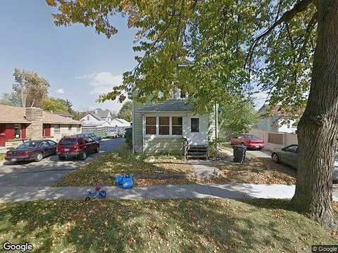 Pleasant St, Jackson, MI 49202