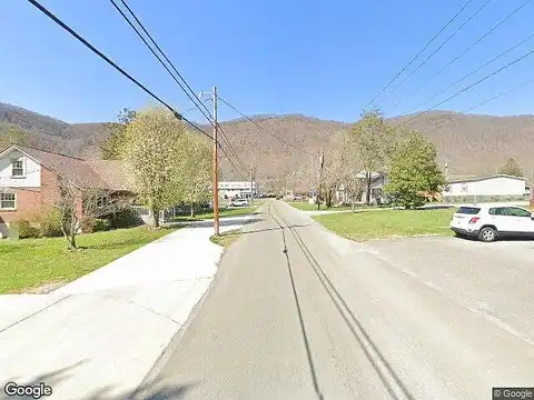 North East 26Th Street, Big Stone Gap, VA 24219