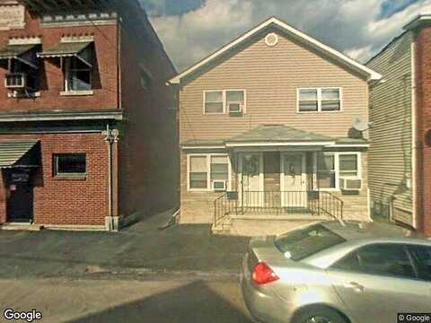 Lincoln St, Olyphant, PA 18447