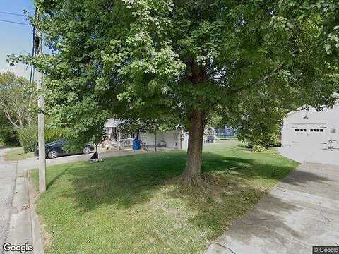 Mulberry St, Mount Carmel, IL 62863