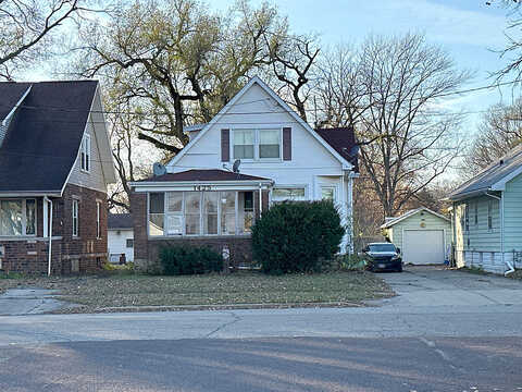 Ellis St, Peoria, IL 61606