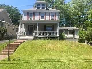 Maple, GLENSHAW, PA 15116