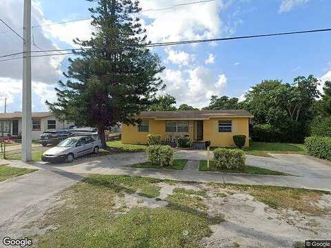 32Nd, OPA LOCKA, FL 33054