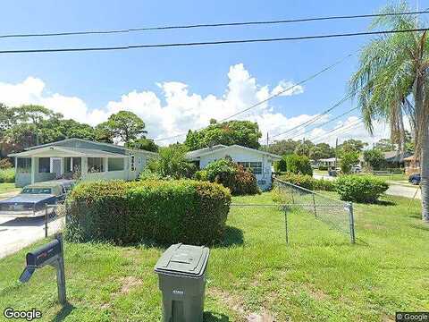 22Nd, FORT PIERCE, FL 34950