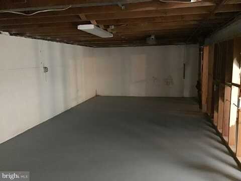 Taylor, FORT WASHINGTON, MD 20744