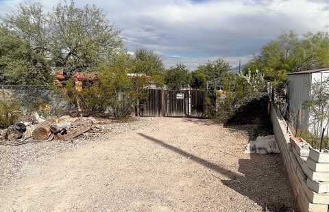 King Ave, Tucson, AZ 85713