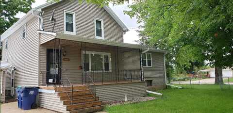 Main St, Pulaski, WI 54162