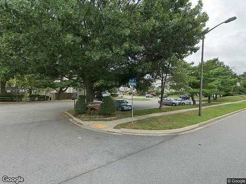 E Bancroft Ln Unit 305, Crofton, MD 21114