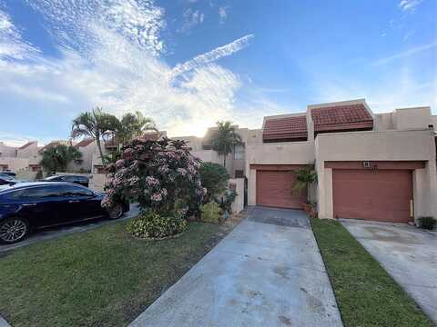 58Th, LAUDERHILL, FL 33313